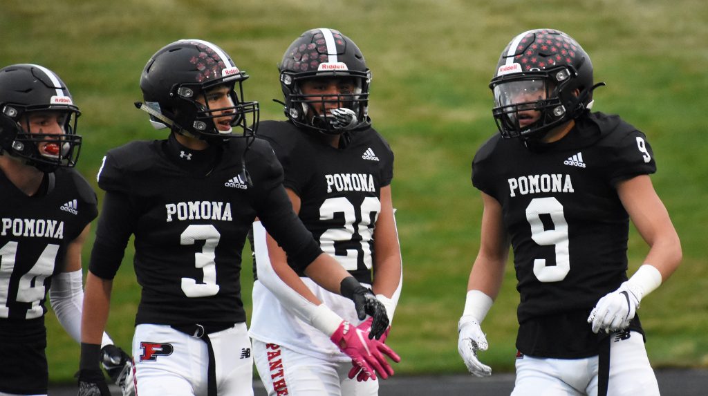 Football: Lakewood vs Pomona