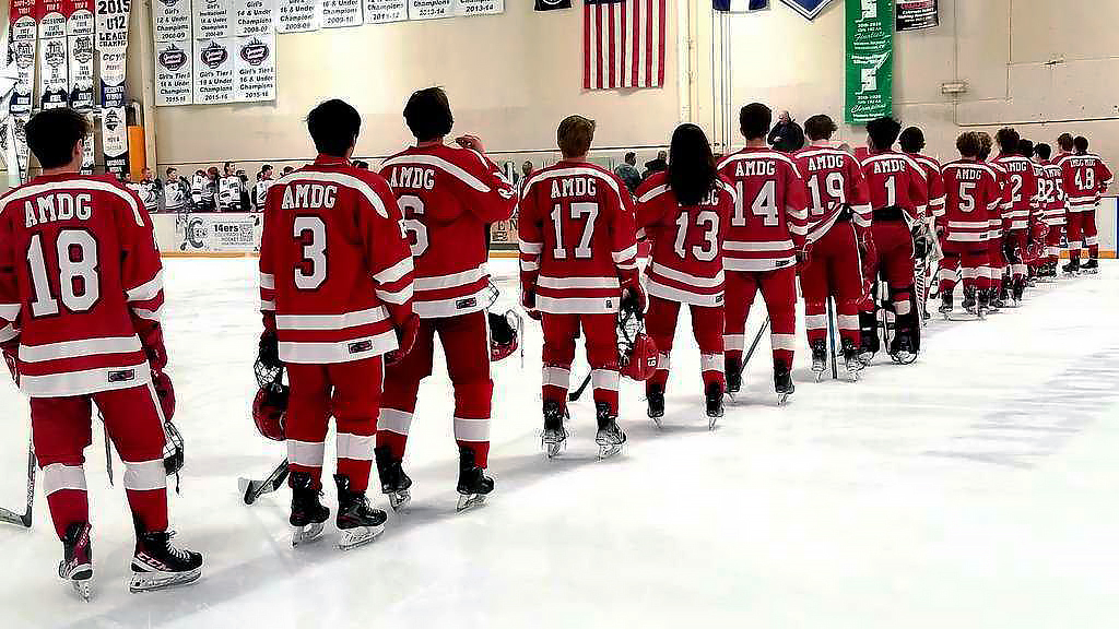 Regis Jesuit ice hockey