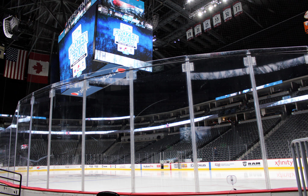 Hockey Frozen Four Pepsi Center