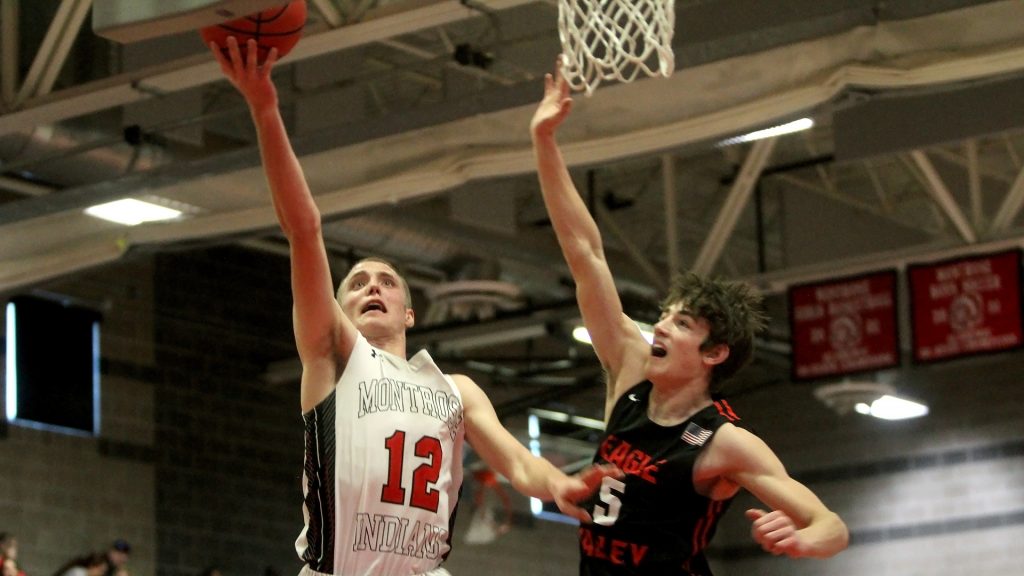 Montrose boys basketball