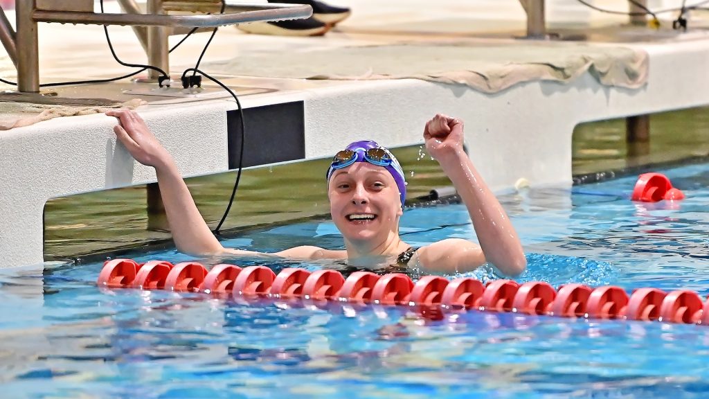 Discovery Canyon girls swimming Julia Thomas