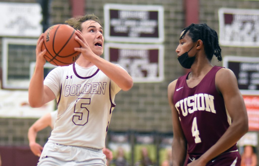 Boys Basketball: Regis Groff vs Golden