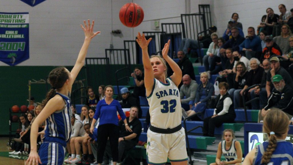 Doherty Fruita Monument girls basketball