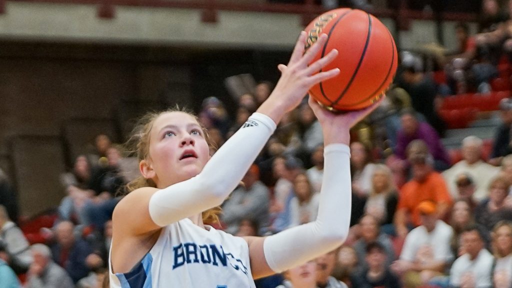 Platte Valley girls basketball