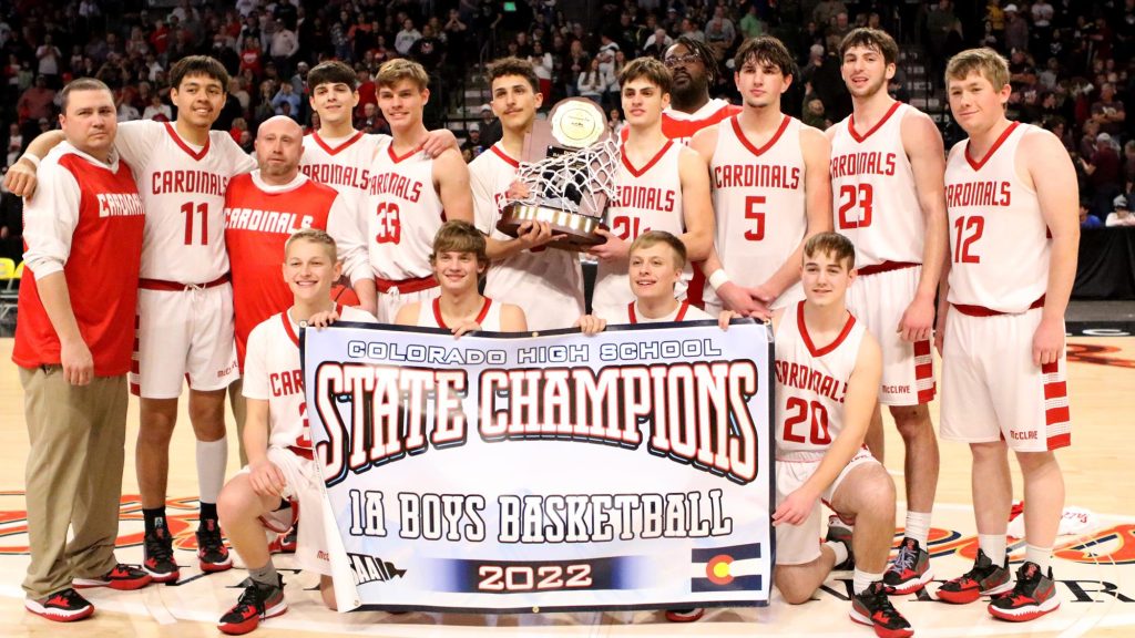 McClave 2022 1A basketball champions