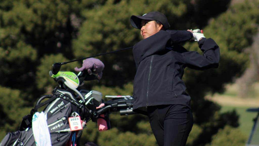 Discovery Canyon girls golf