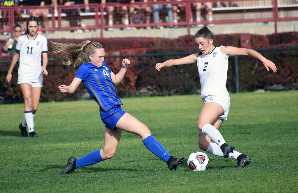 Girls Soccer: Class 5A semifinals