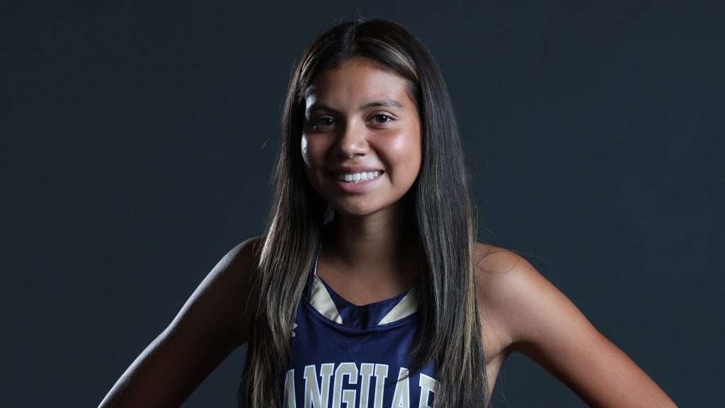 Nadhia Campos Vanguard cross country