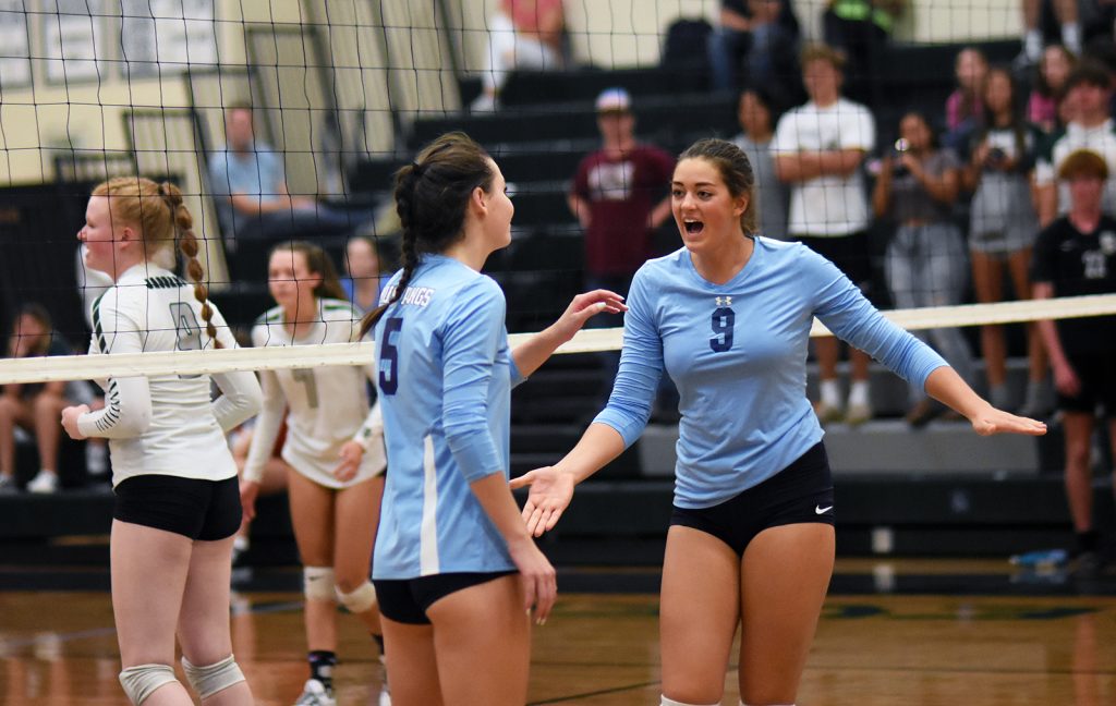 Girls Volleyball: Ralston Valley vs D'Evelyn