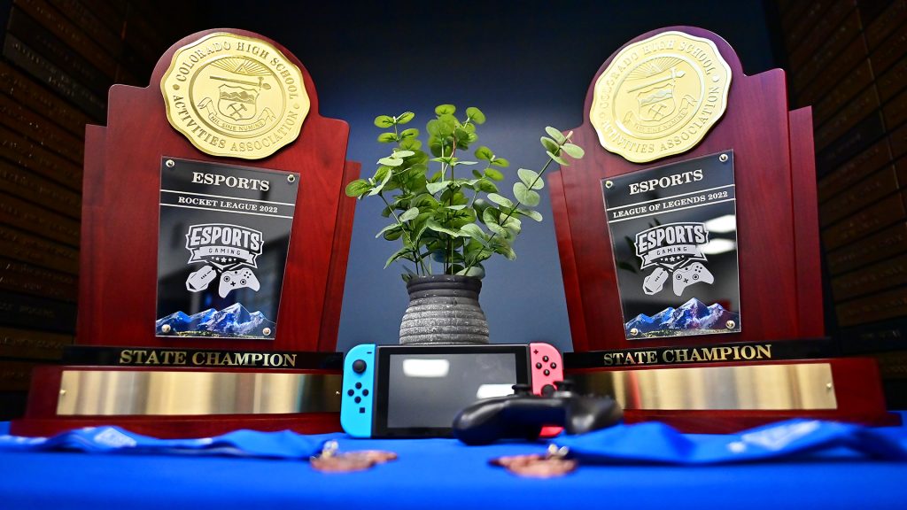Esports trophies