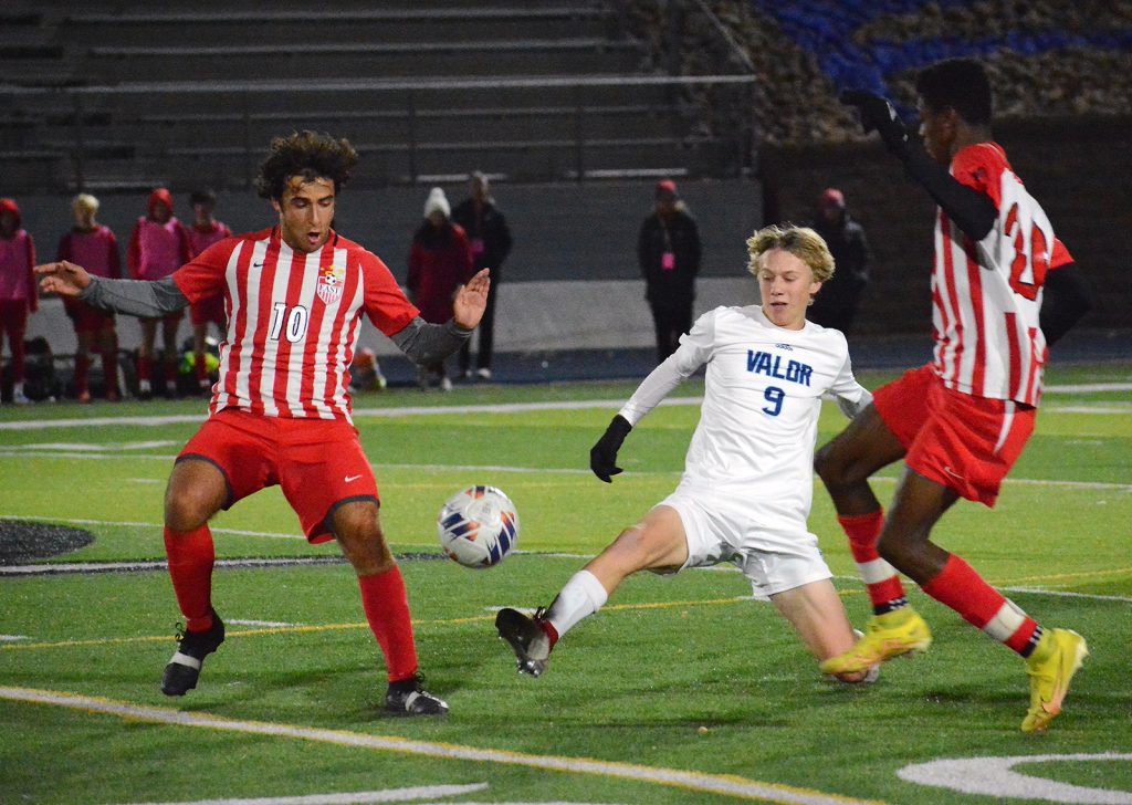 Boys Soccer - Valor vs Denver East