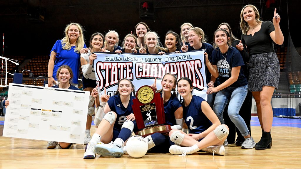 Platte Valley girls volleyball 2022 state champions