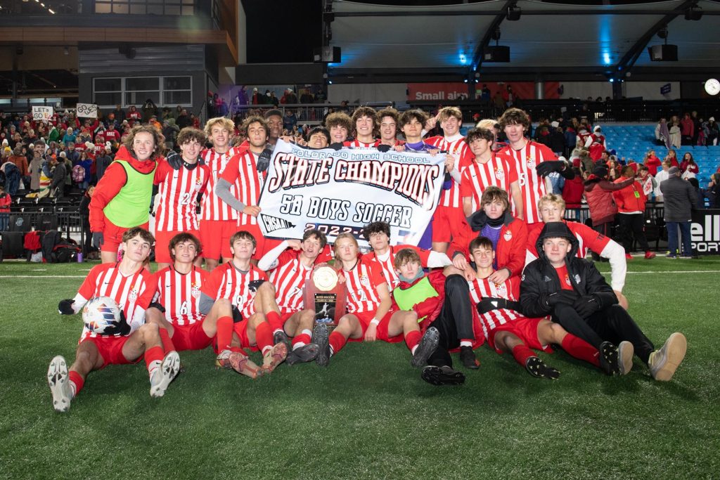 Denver East boys soccer 2022 state champions