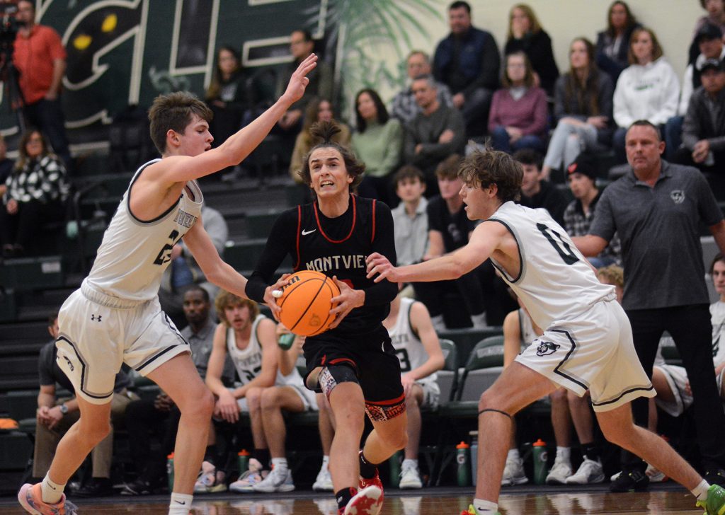 Boys Basketball: DSST Montview vs D'Evelyn