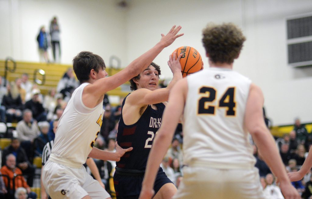 Boys Basketball: Dakota Ridge vs Green Mountain