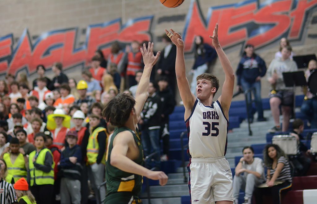 Boys Basketball: Pueblo County vs Dakota Ridge
