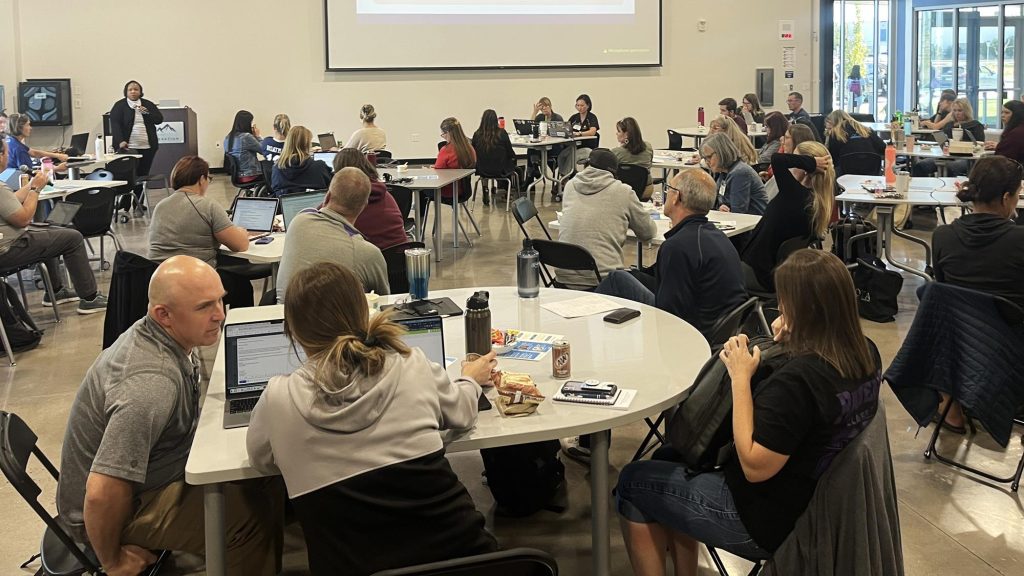 Elancia Felder presenting at the NHS/NJHS Adviser Workshop