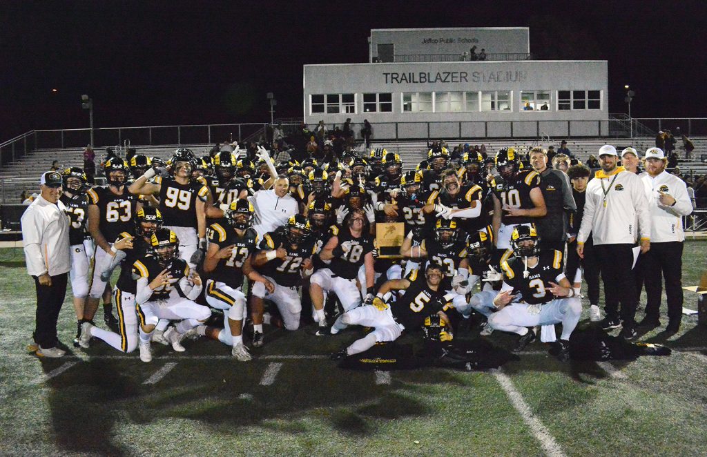 Football: Skyview vs Green Mountain