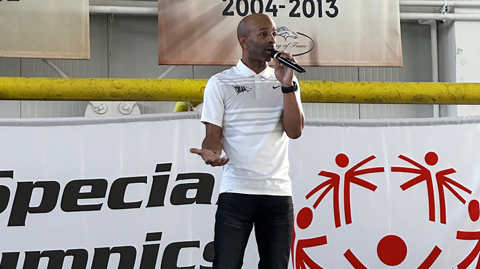 Rashaan Davis speaks at the Special Olympics Colorado Youth Summit