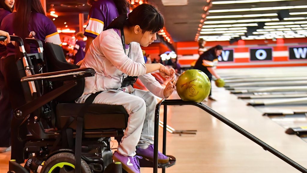 Unified bowling at Bowlero