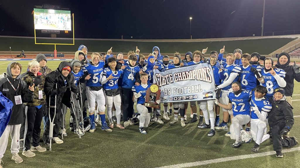8-Man Football Champions - Mancos