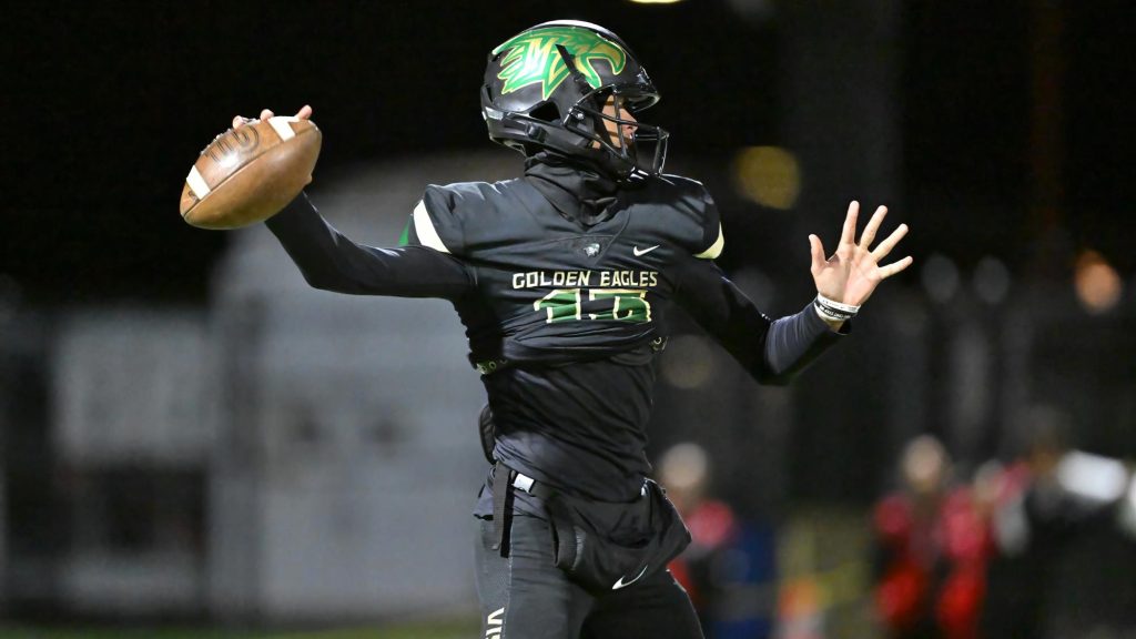 Austyn Modrzewski Mountain Vista Football