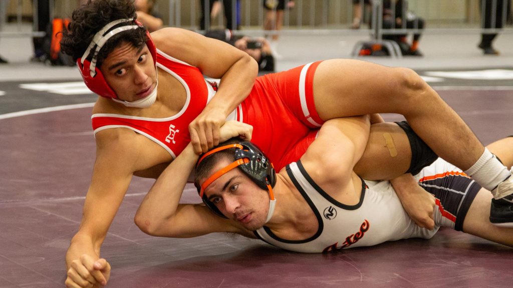 Wrestlers at the Western Slope Showdown