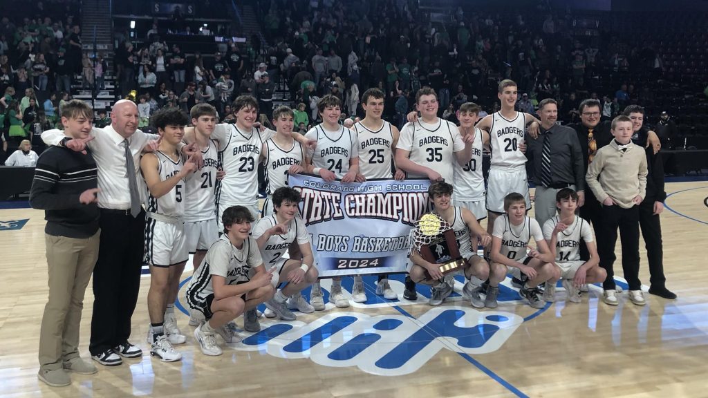 2A Boys Basketball Champions - Limon