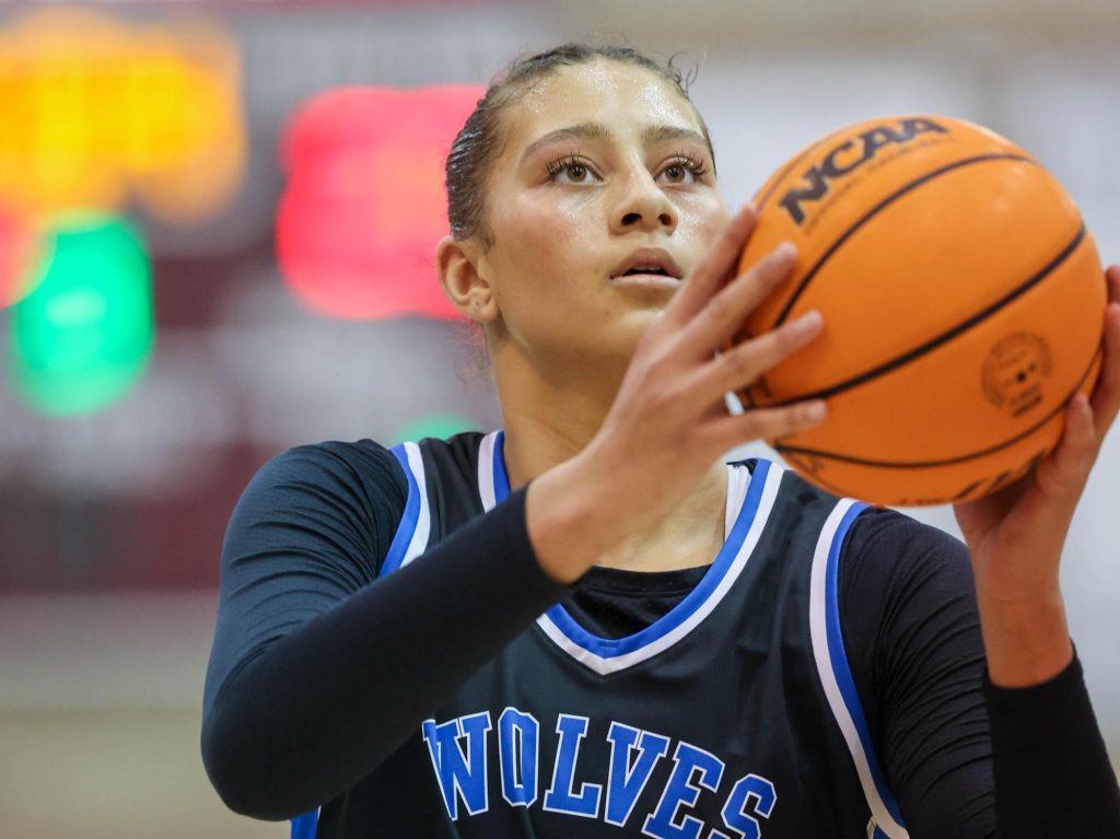 Sienna Betts Grandview