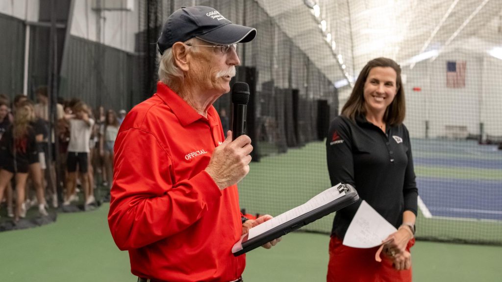 Jon Messick tennis official