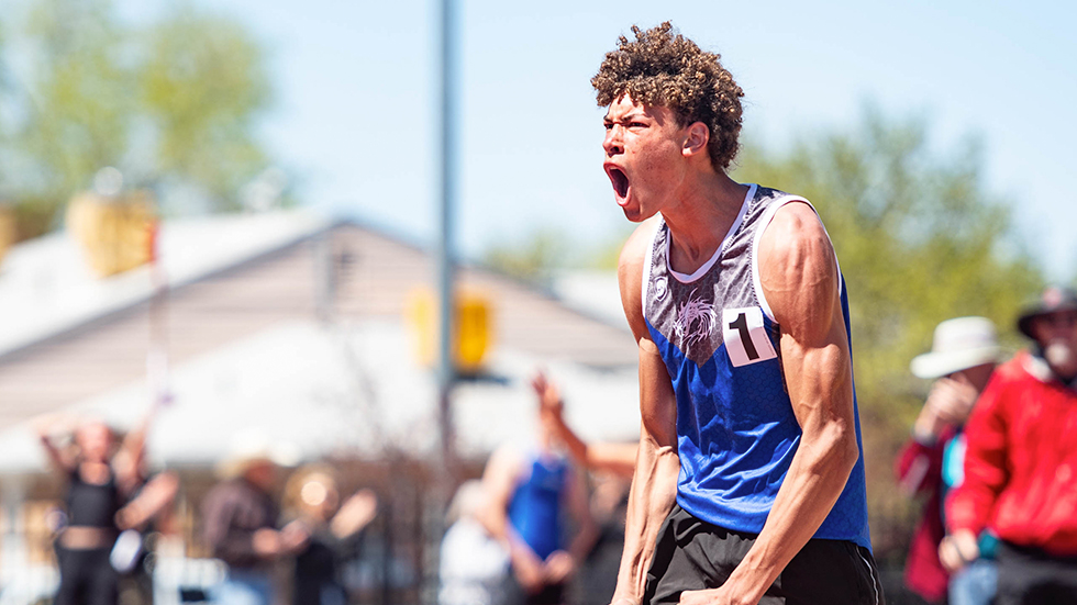 Scottie Vines Jr. Flex