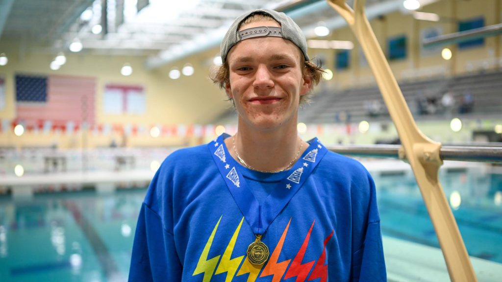 Evergreen Diver Carson Harrington