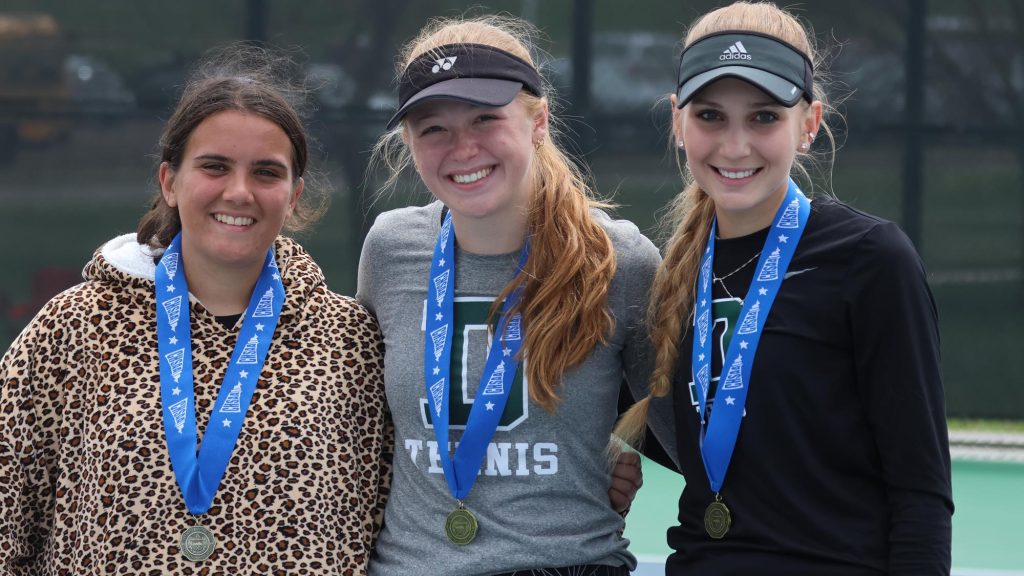 Nicole Celechovsky, Evelyn Oltmans, and Sofia Cieslewicz of D'Evelyn sweep three singles matches