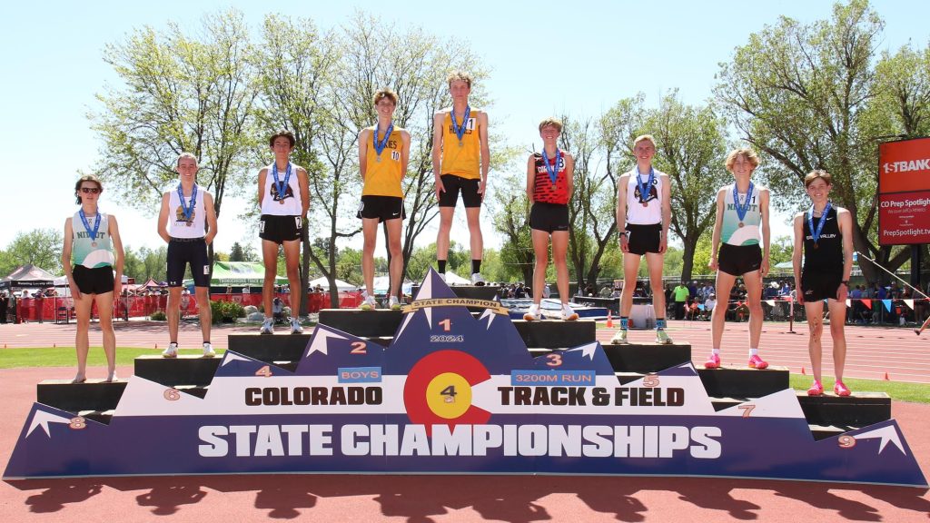 4A Boys 3200m State Championships