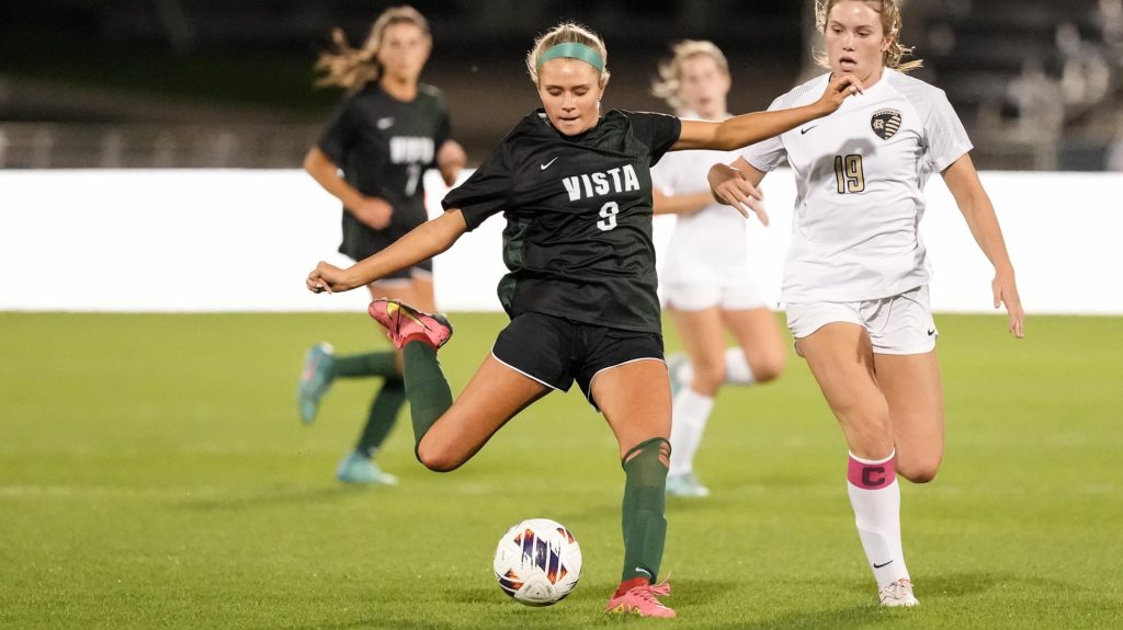 Mountain Vista's Lily Boydstun