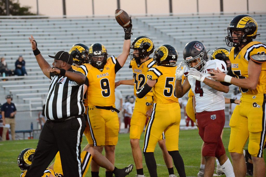 Football: Northridge vs Green Mountain