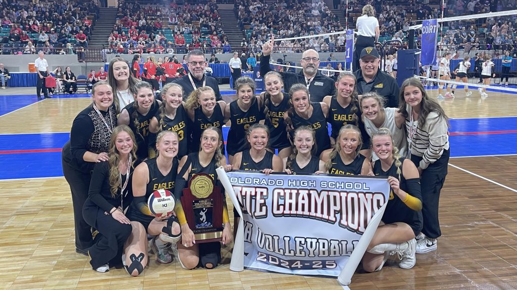 Thompson Valley team photo after winning 4A state championship
