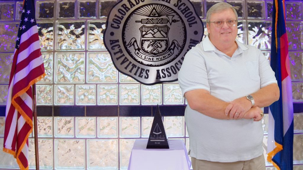 Head shot of Kevin Land