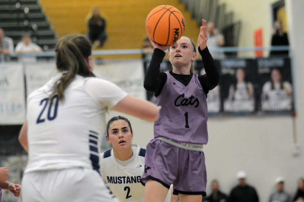 Girls Basketball: Arvada West vs Ralston Valley 2005