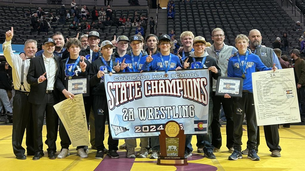 2A boys wrestling Cedaredge