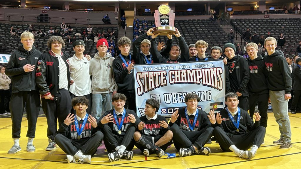 5A boys wrestling Pomona