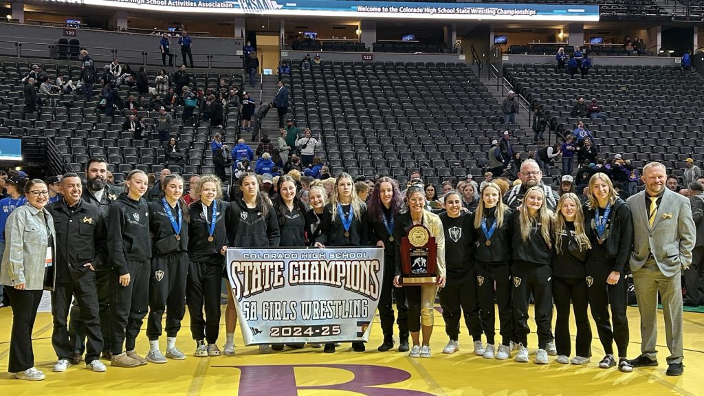 5A girls wrestling Grand Junction Central