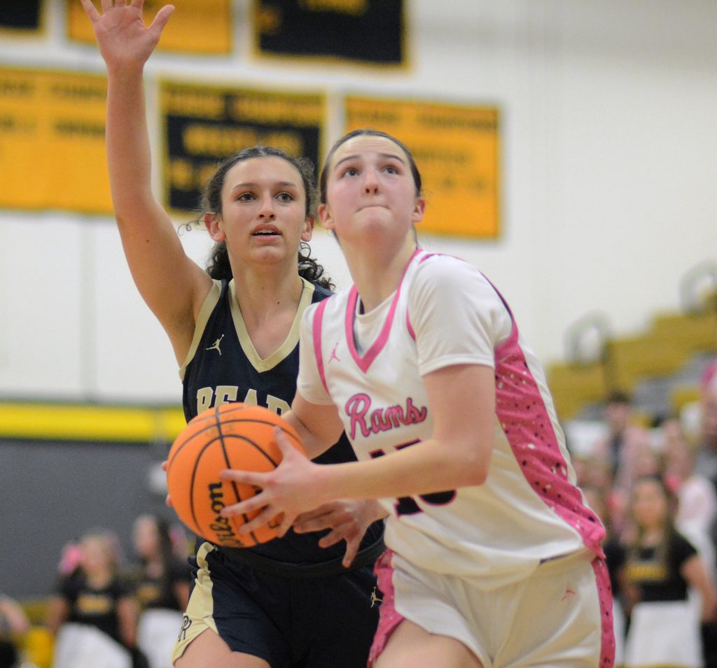 Girls Basketball: Palmer Ridge vs Green Mountain