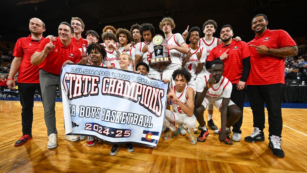 Eaglecrest team photo after winning the 2025 boys basketball state championship
