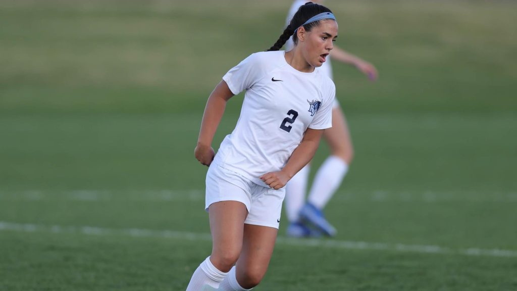 Santana Sabus of Ralston Valley, playing soccer