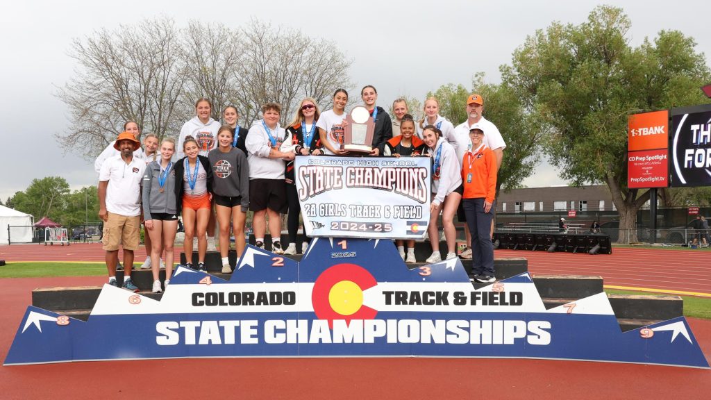 2A Girls Track - Wiggins