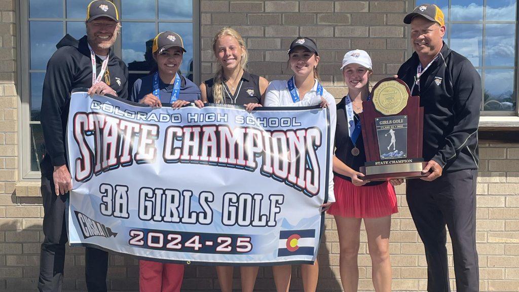 3A Girls Golf - Holy Family