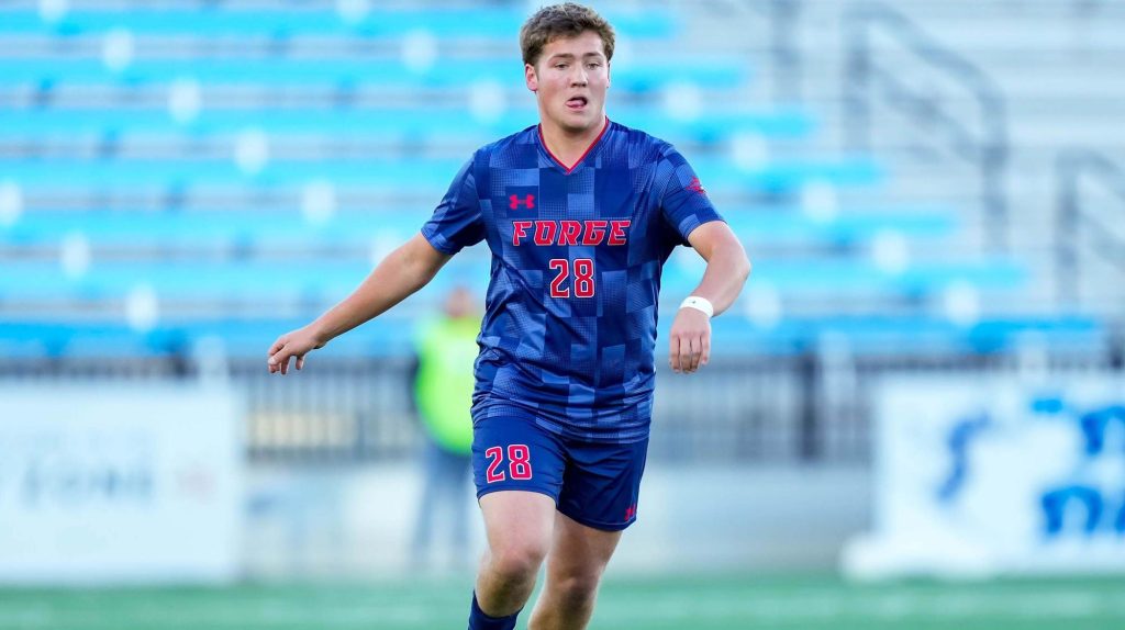 Easton Wilde playing soccer in the 2024 state championship game