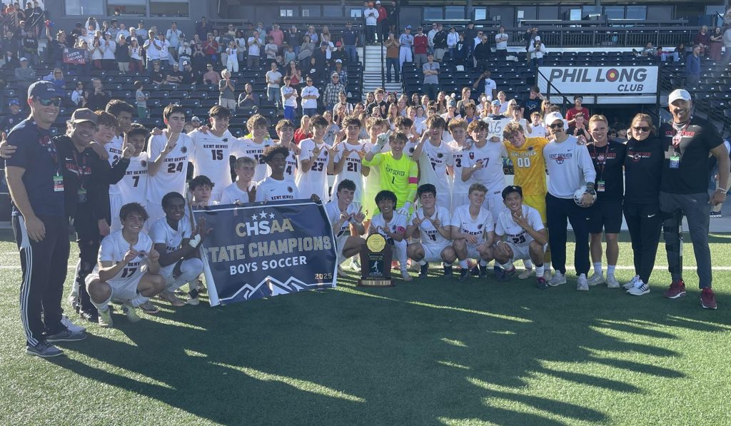 Kent Denver team photo after winning the 3A boys soccer state championship