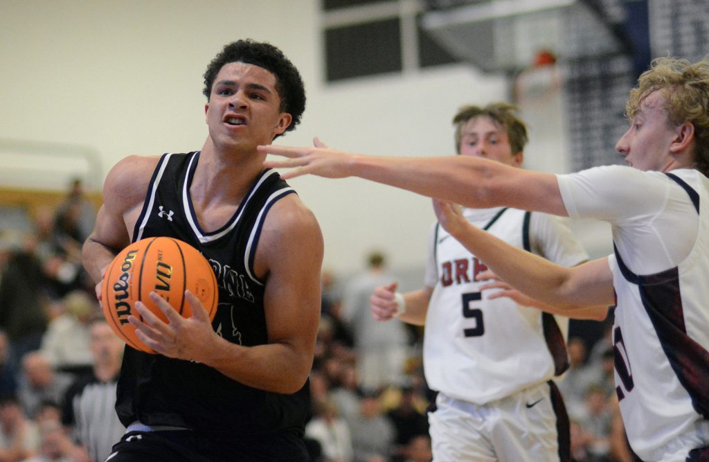 Boys Basketball: Dakota Ridge vs Columbine